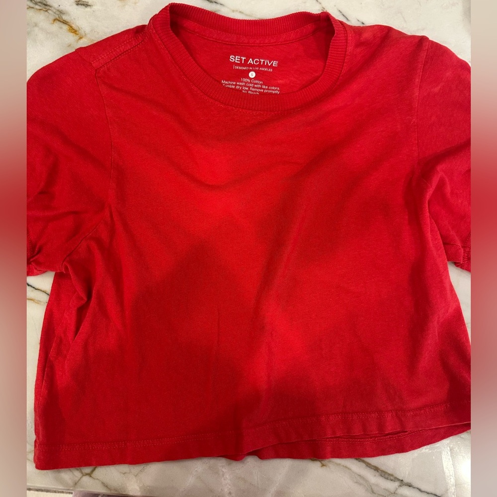 SET Active Red Tee